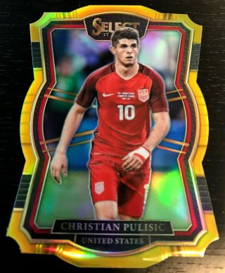 1/10 Christian Pulisic 2017 - 18 Select Gold Prizm Die Cut 124 Usa