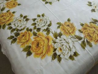 Vtg White With Yellow Roses Rayon Tablecloth 62x76 No Stains Or Odors Tiny Hole