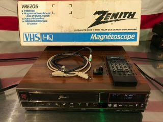 Vintage Zenith Vcr Vre205 Videocassette Recorder/player 4 - Head Vhs Remote Box