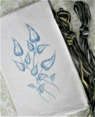 Vintage Linens Botanic Leaf Leaves Tray Tea Towel Stamped For Hand Embroidery
