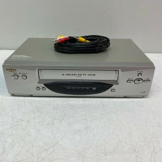 Sanyo Vwm - 696 Vcr Vhs Player/recorder With Video Cables No Remote