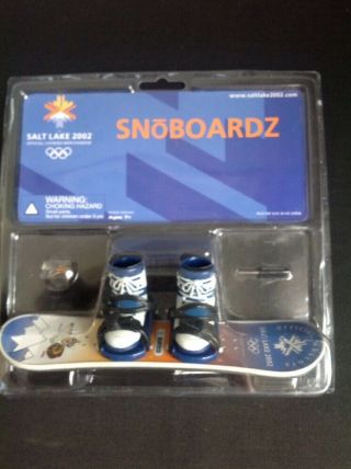 2002 Snoboardz Salt Lake City Utah Winter Olympics 7 " Mini Snowboard Collectible