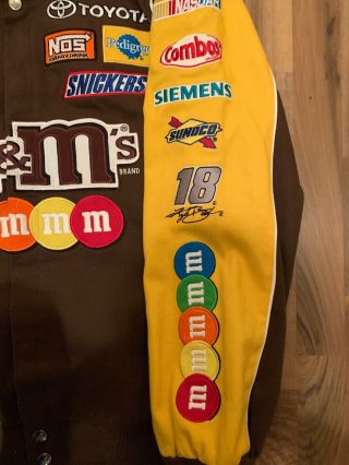 CHASE AUTHENTIC DRIVERS LINE KYLE BUSCH M&MS NASCAR JACKET FULLY EMBROIDERED MED 2