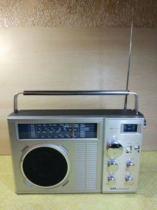 Vintage Sears Sr 2400 Series Multiband Radio,  Model 472.  24110 250