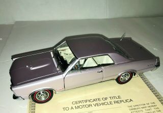 1/24 Diecast Danbury 1965 Pontiac Gto Coupe Redline Tires W/title - No Box