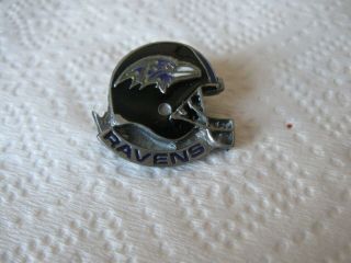 Vintage Baltimore Ravens Team Nfl Enamel Pewter Helmet Lapel Hat Pin