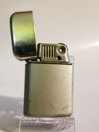 Vintage Ronson Typhoon Lighter,  British Empire Made,