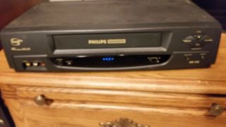 Phillips Magnavox 4 Head Hi - Fi Vcr Vhs Recorder Vrz362at22 No Remote