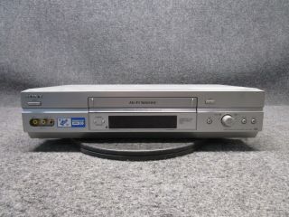 Sony Slv - N750 Hi - Fi Stereo Vcr Video Cassette Recorder Vhs Tape Player No Remote