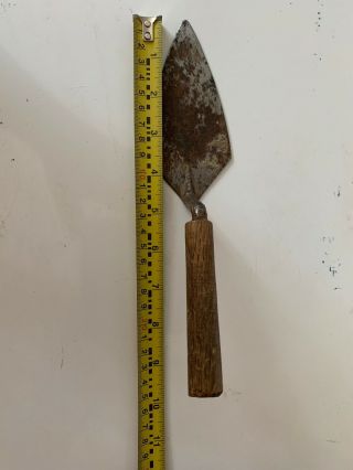 Old Vtg Wood Handle Brick Layer Trowel Masonry Cement Tool Pointed Tip 10 Inch