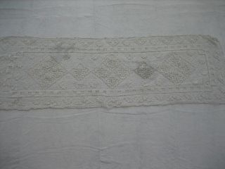 Vintage Hand Made Table Runner / Dresser Scarf - String Lace - 40.  5 " X 13 "