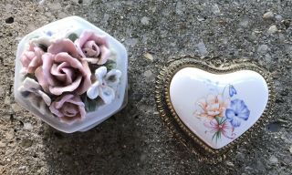 Vintage Trinket And Music Boxes 2 Roses Plays Evergreen Made In Japan