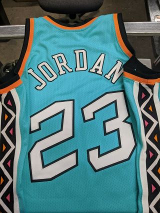 Michael Jordan 1996 All Star Mitchell And Mess Jersey Authentic Size 44 (large)