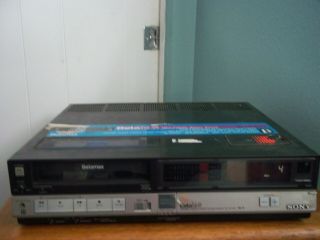 Sony Betamax Sl Hf500.  Includes Remote And Rewinder And Owners Manuel