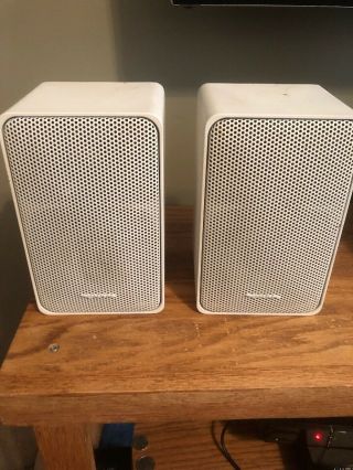 Radio Shack Realistic Minimus 7 Speaker Pair 40 - 2034 Silver With Wall Mounts