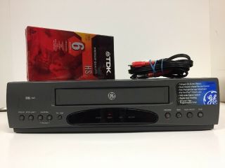 Ge Vg2000 4 - Head,  Vhs/hq,  Vcr,  Video Cassette Player Recorder