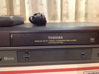 TOSHIBA VCR VHS 4 Head Hi - Fi Stereo Video Cassette Recorder W - 522C W/Remote 3