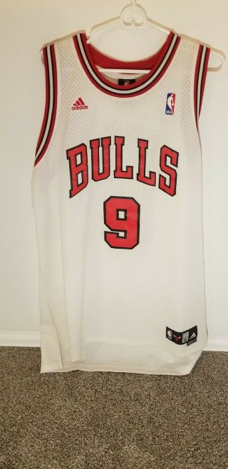 Luol Deng Chicago Bulls Jersey Large Adidas AUTHENTIC jersey.  Stitched numbers. 2