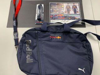 Verstappen/ricciardo Hand Signed Photo,  Red Bull Racing Shoulder Bag,  Lanyard