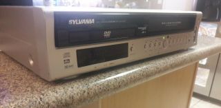 Sylvania Dvc850c Combo Dvd/cd/mp3 Player - Video Cassette Recorder 4 Head