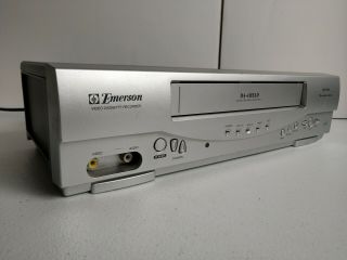 Emerson VCR VHS Player 4 Head 19 Micron Video Cassette Recorder model EWV403A 2