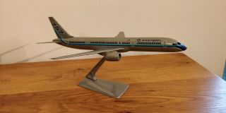 Eastern Airlines Boeing 757 - 200 Aircraft Model 1:200 Scale Flight Miniatures 2