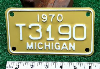 Michigan - 1970 Private Motorcycle License Plate - White/gold