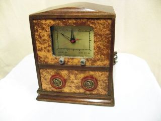 Vintage Philco Clock Radio,