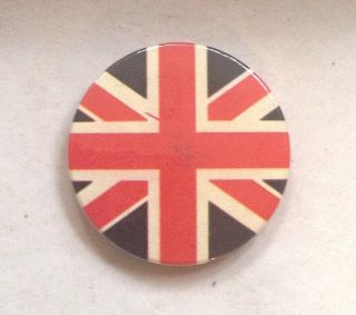 Union Jack Flag Uk England Vintage Pinback Badge 1.  5 " Combine