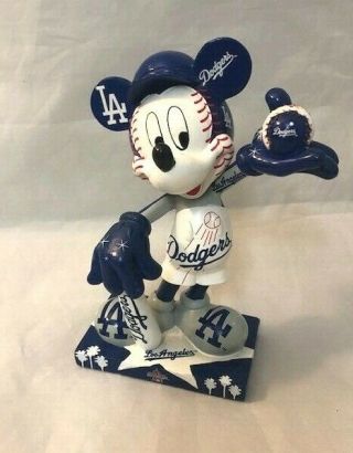 Los Angeles Dodgers Limited Edition Disney Mickey Mouse All Star 2010 Figurine