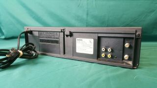 Symphonic VCR SV211E Video Cassette Recorder VHS Tape Player Recorder 3