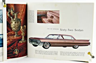 1961 Cadillac Color Deluxe Brochure Fleetwood Sedan Eldorado Biarritz