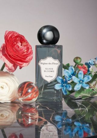 Glass Blooms Régime Des Fleurs 3.  4 Perfume Eau De Parfum