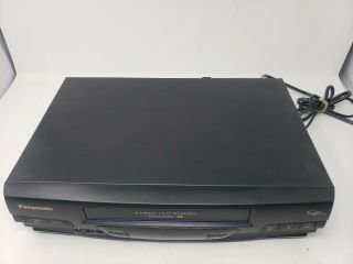 Panasonic PV - V4540 VCR VHS Player Recorder Omnivision 4 Head,  No Remote 2