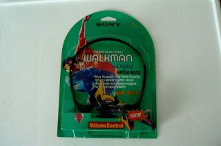 Sony Mdr - W24v Walkman Mega Bass Headphones Old Stock.