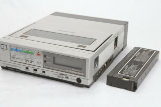 Panasonic Pv - 8000 Portable Video Cassette Recorder W/ Battery Pv - Bp80 80 