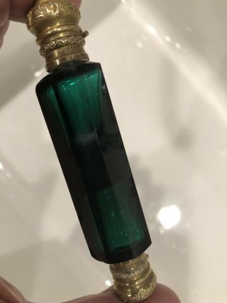 19thc French Emerald Green Cut Crystal Double Header Perfume Bottle