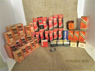 39 Boxes Of Vintage Radio And T.  V.  Tubes 1 Box Is Empty 1 Tube Has No Box