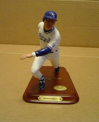 George Brett 5 1999 The Danbury All Star Figurines With Wooden Base