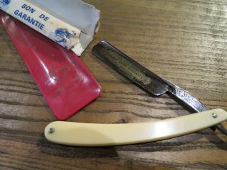 Old 5/8 French Straight Razor Le Grelot P.  Hospital Thiers France N°363