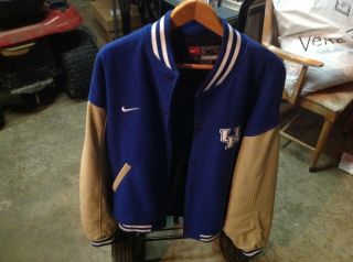 University Of Kentucky Nike Letterman Jacket.  Mens - Size Xlarge.  Leather Sleeves.
