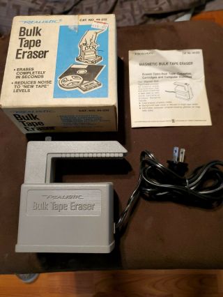 Vintage Realistic Bulk Tape Eraser Model 44 - 232 Erases Tapes & Floppy Discs