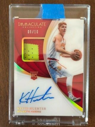 2018 - 19 Panini Immaculate Kevin Huerter Auto Patch Rc Gold D 8 /10 Rpa Hawks
