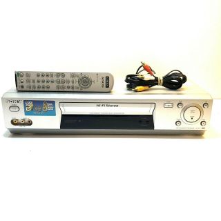 Sony Slv - N77 Vcr/vhs Player Recorder With Av Cables And Oem Remote