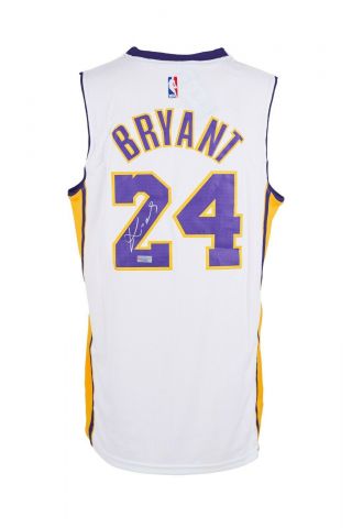 La Lakers No.  24 Kobe Bryant Autograped Nba Retire Jersey With
