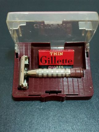 Collectible Vintage Gillette Red Maroon Tip Safety Razor With Case & Box Blades