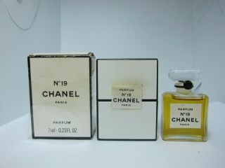 Chanel No 19 7 Ml 1/4 Oz Pure Parfum Perfume 19dec95 - T