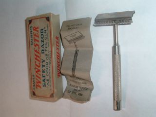 Vintage Safety Razor Winchester Repeating Arms Co.  W.  Box & Book Looks