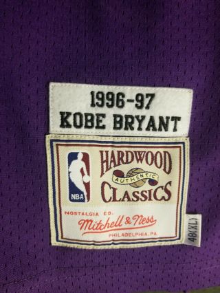 100 Authentic Kobe Bryant Mitchell & Ness NBA Lakers 96 97 Jersey Size 48 Xl 3