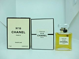 Chanel No 19 7 Ml 1/4 Oz Pure Parfum Perfume 19dec76 - T